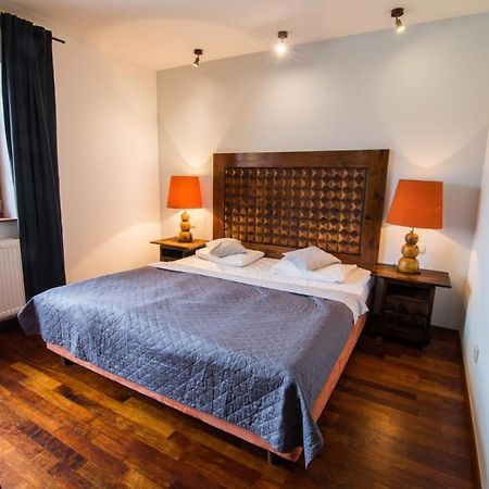 Apartamenty Lola シクラルスカ・ポレンバ エクステリア 写真