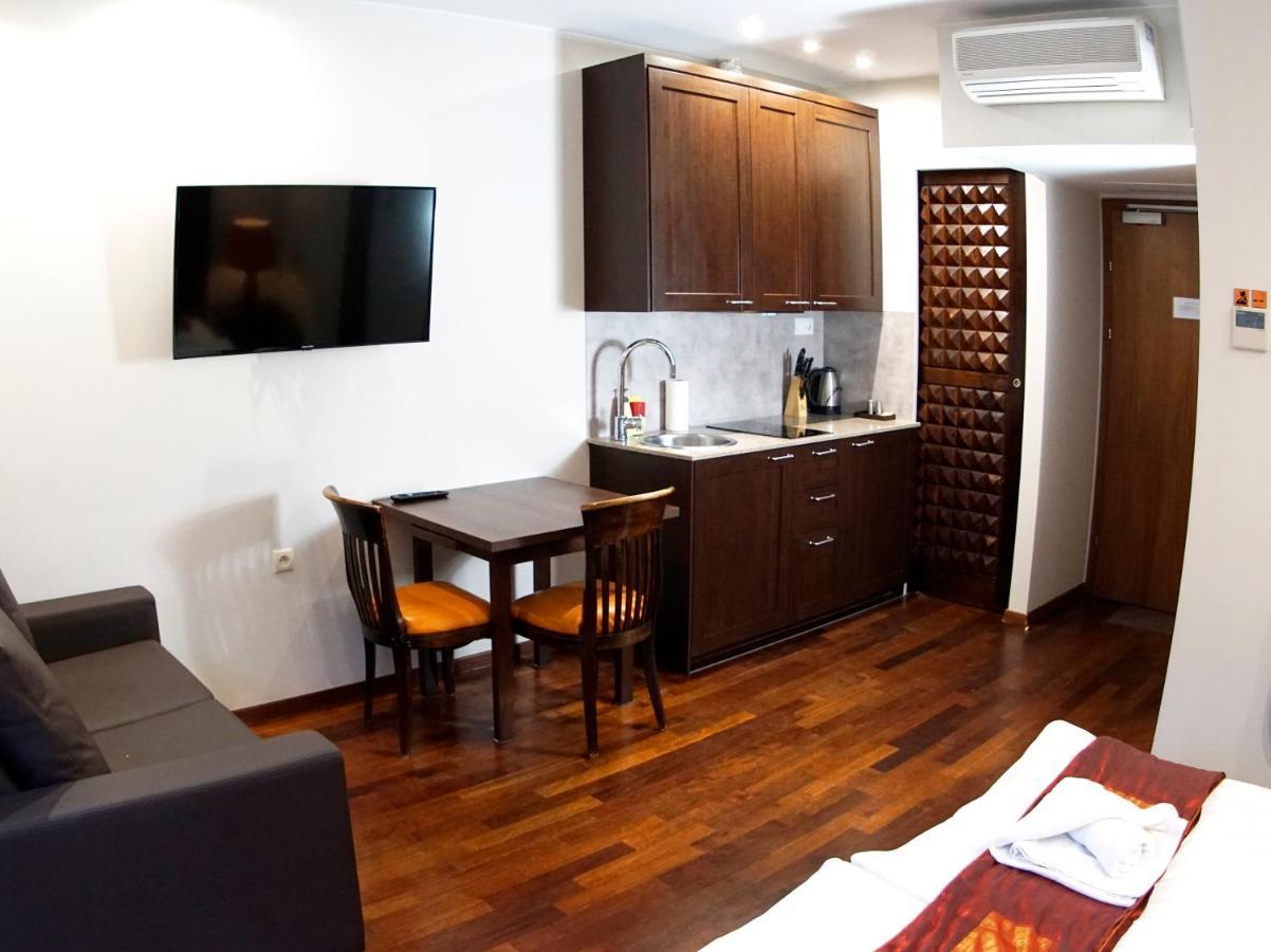 Apartamenty Lola シクラルスカ・ポレンバ エクステリア 写真