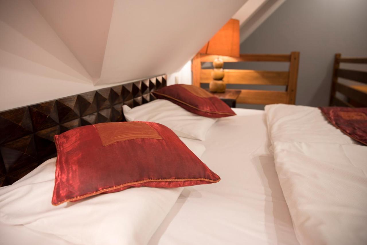 Apartamenty Lola シクラルスカ・ポレンバ エクステリア 写真